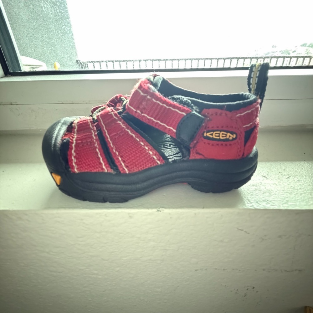 KEEN Kids Newport H2 sandals
